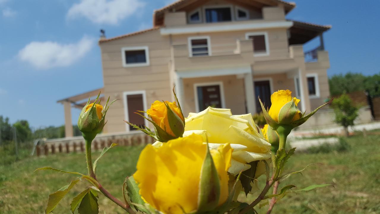 Villa Luna Kalamákion Exterior foto